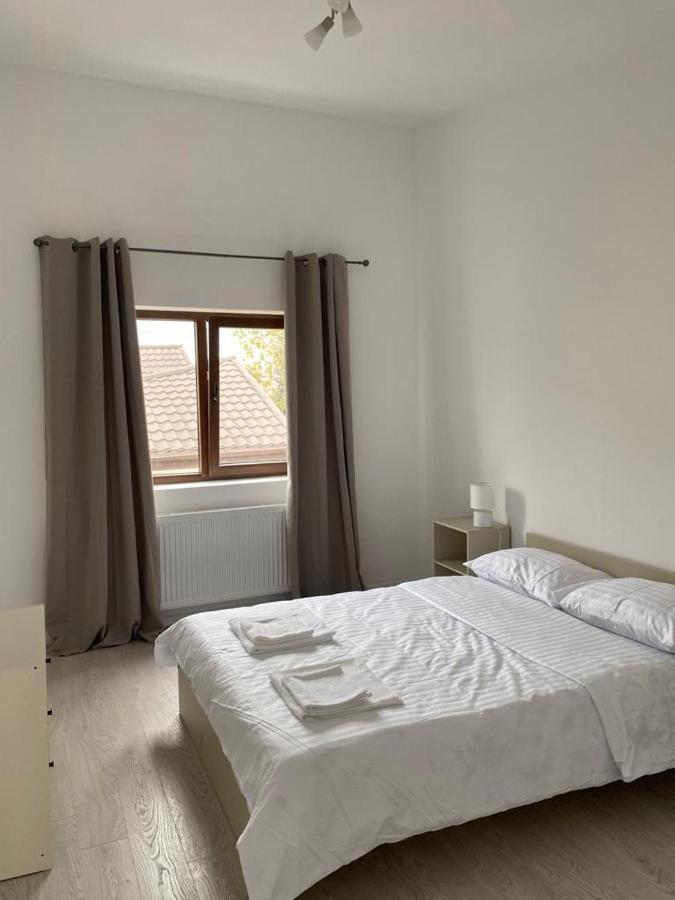 Apartment Complex Casa Buna Vestire