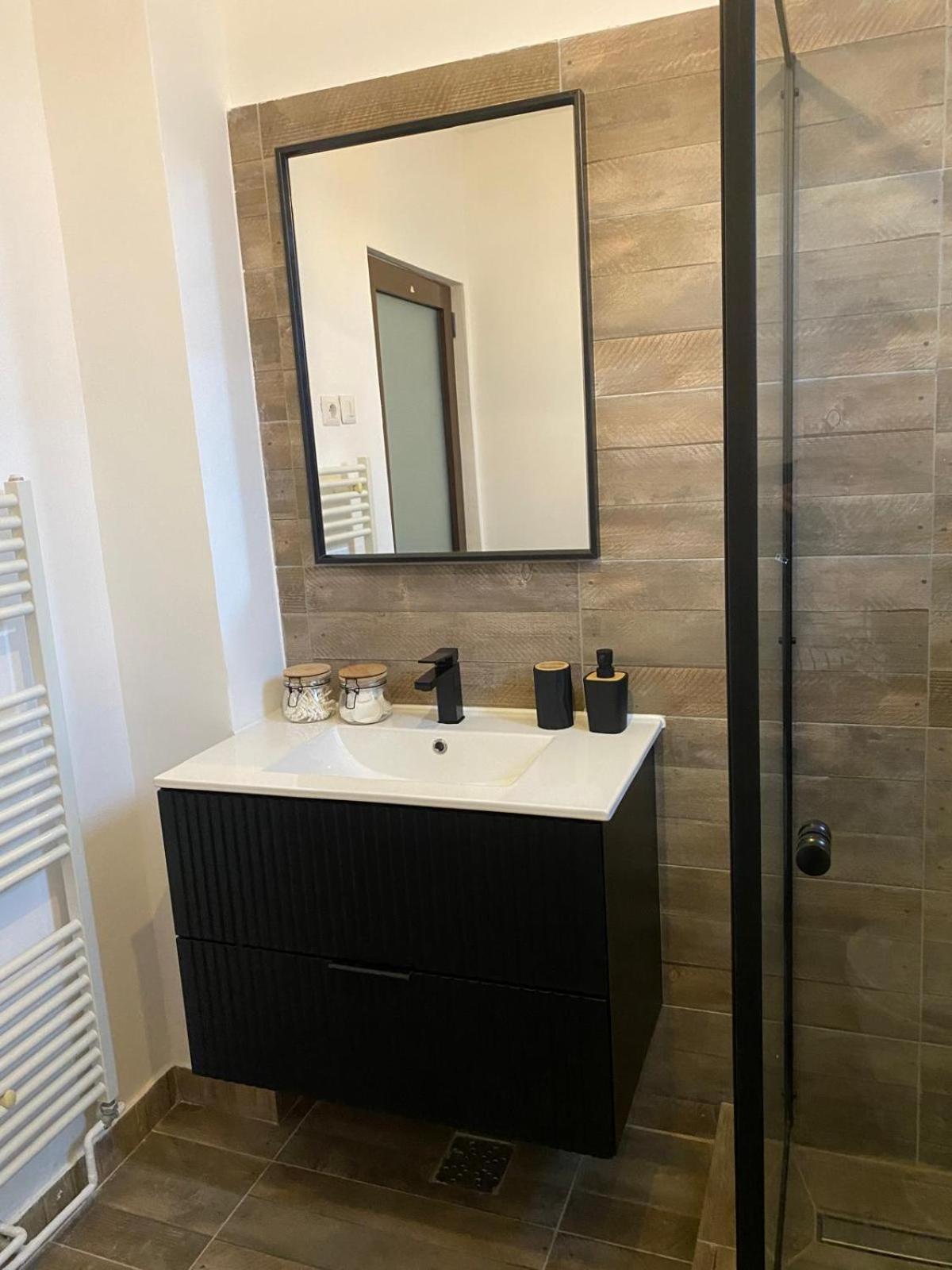 Complex Casa Buna Vestire * Ploiesti
