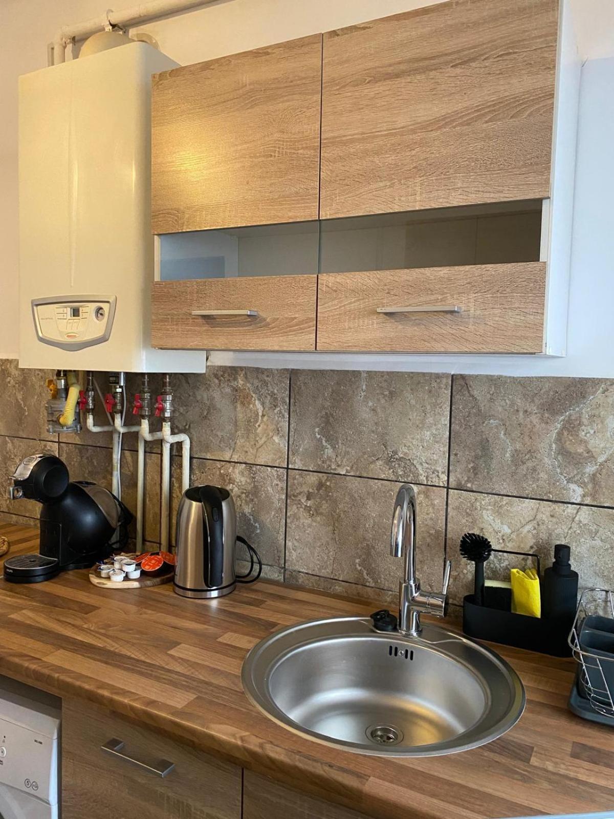 Complex Casa Buna Vestire * Ploiesti